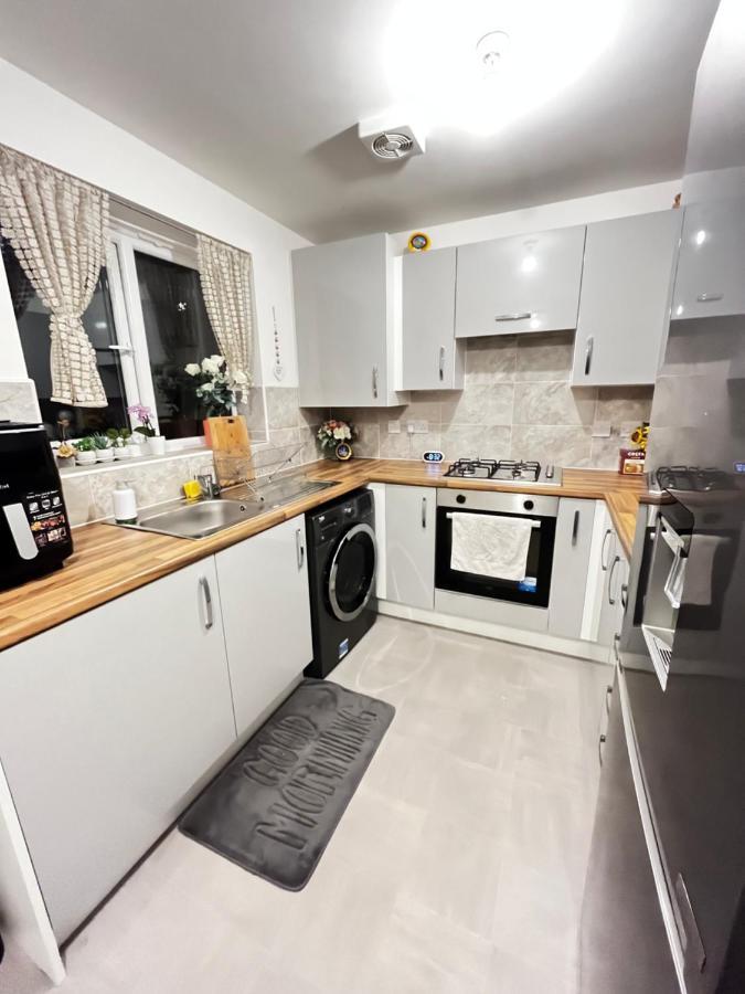 Ferienwohnung New Ollerton Parkgate Rest Exterior foto